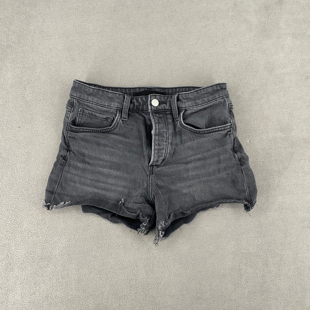 Joe's Jeans The Jessie Relaxed Short Finesse Black Denim Frayed Hem Size 24